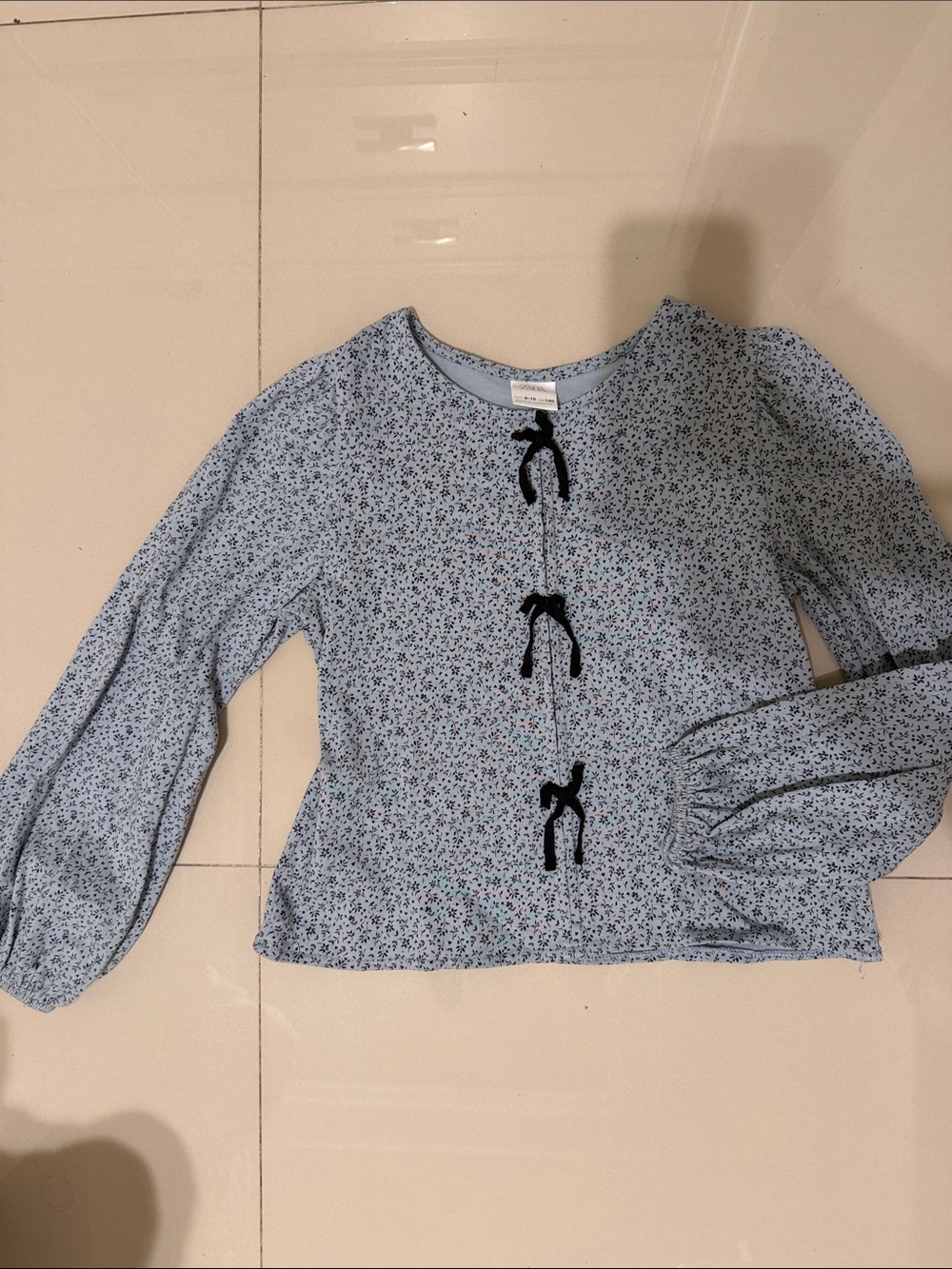 Light Blue Floral Long-Sleeve Top with Bow Details - Kids